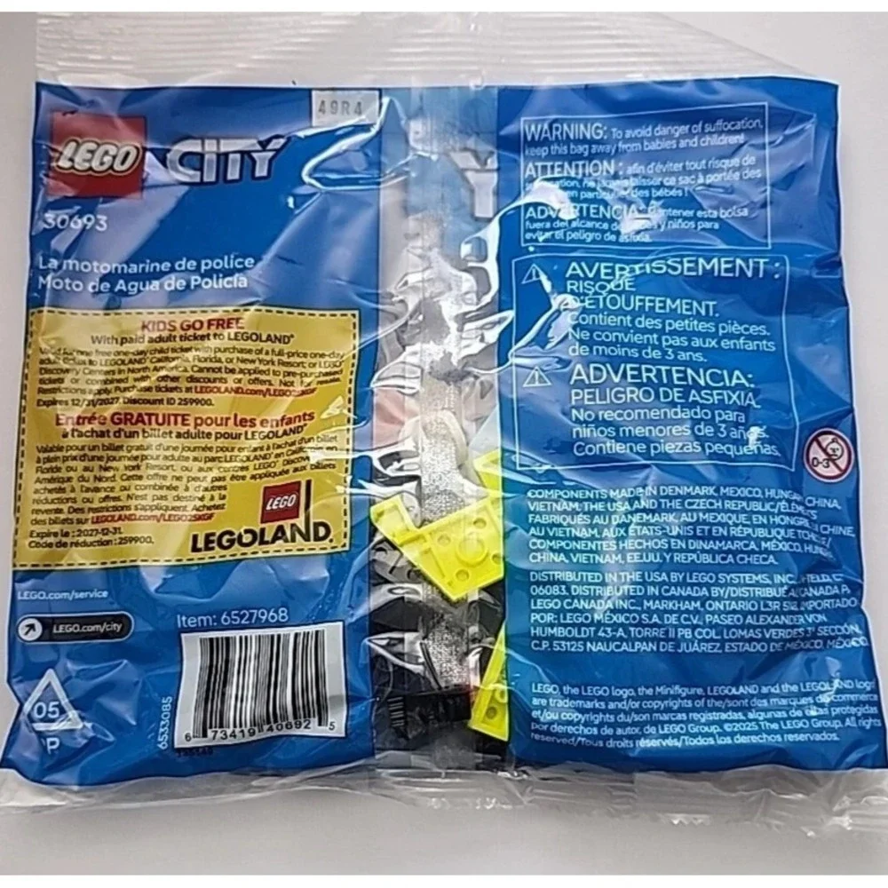 LEGO CITY: Police Water Scooter (30693)